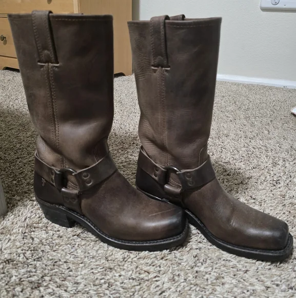 Frye Harness 12R Womens Boots - Picture 3 of 5